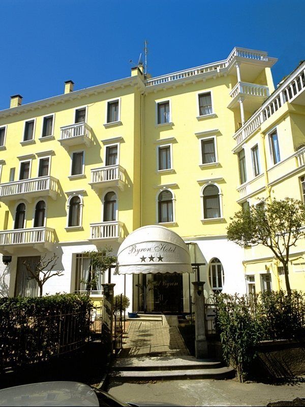 Hotel Byron Veneţia-Lido Exterior foto